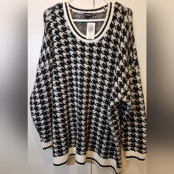 🆕️ Torrid Houndstooth Pullover Crewneck Extra Soft Sweater 3 3x 22/24 NWT