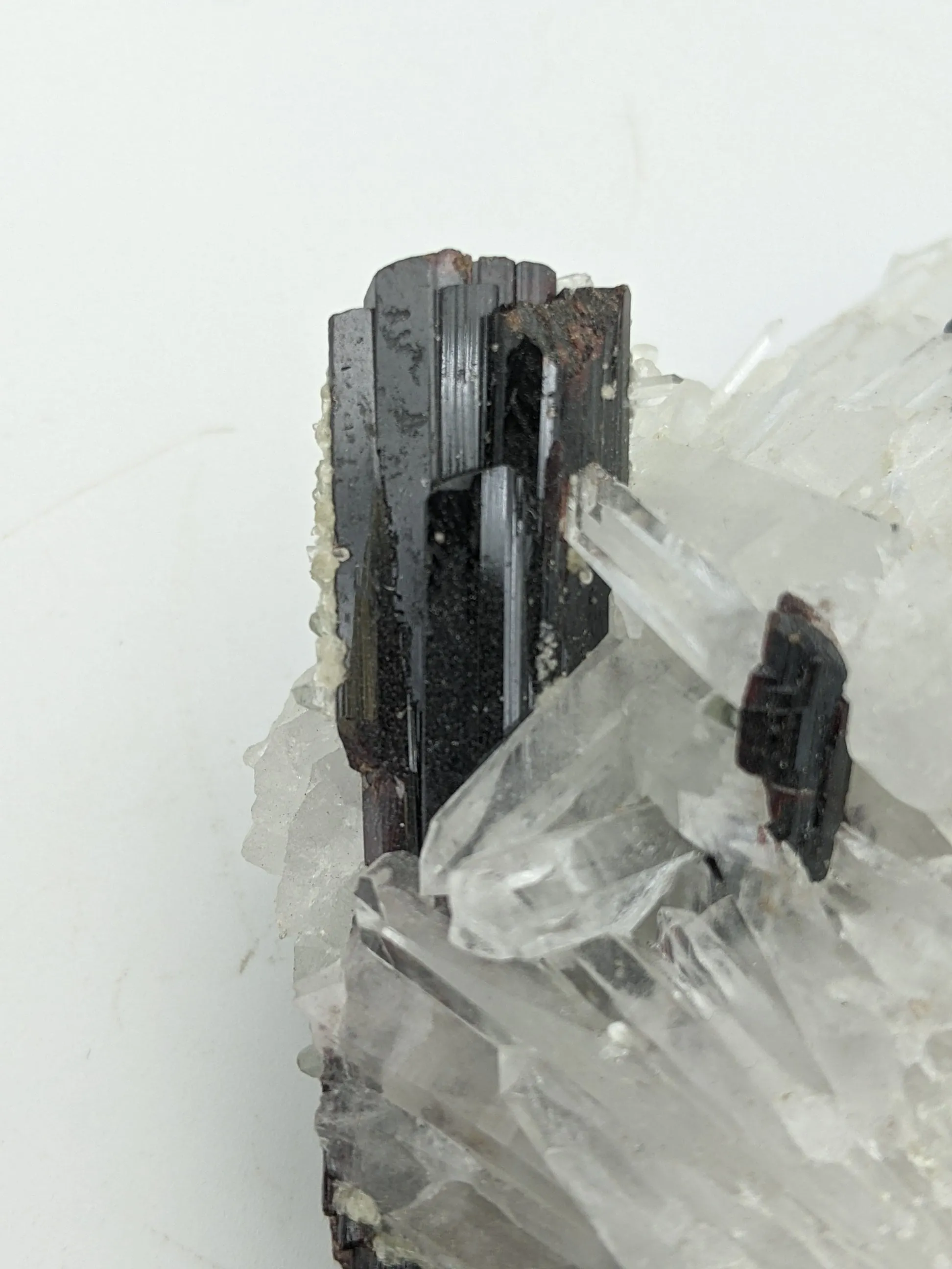 117gPRYARGYRITE, RUBY SILVER CRYSTAL SPECIMEN