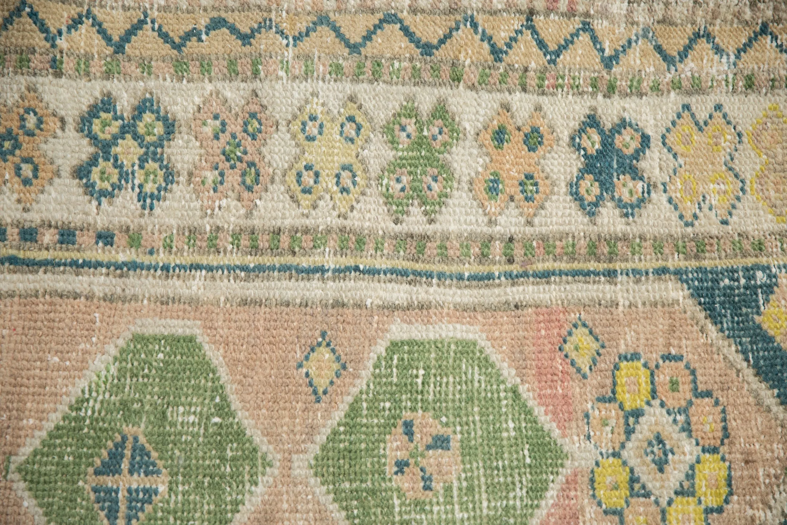 2.5x4 Vintage Distressed Oushak Rug