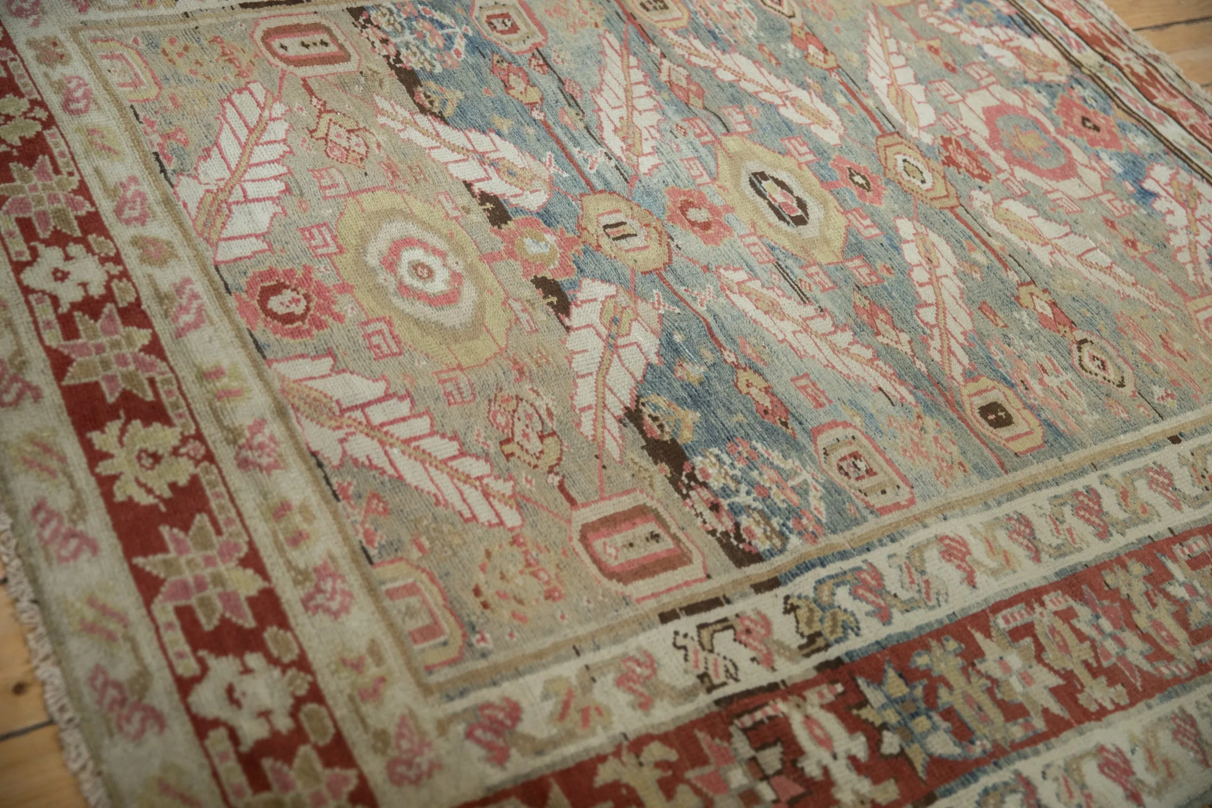 5.5x6 Antique Distressed Karaja Square Carpet