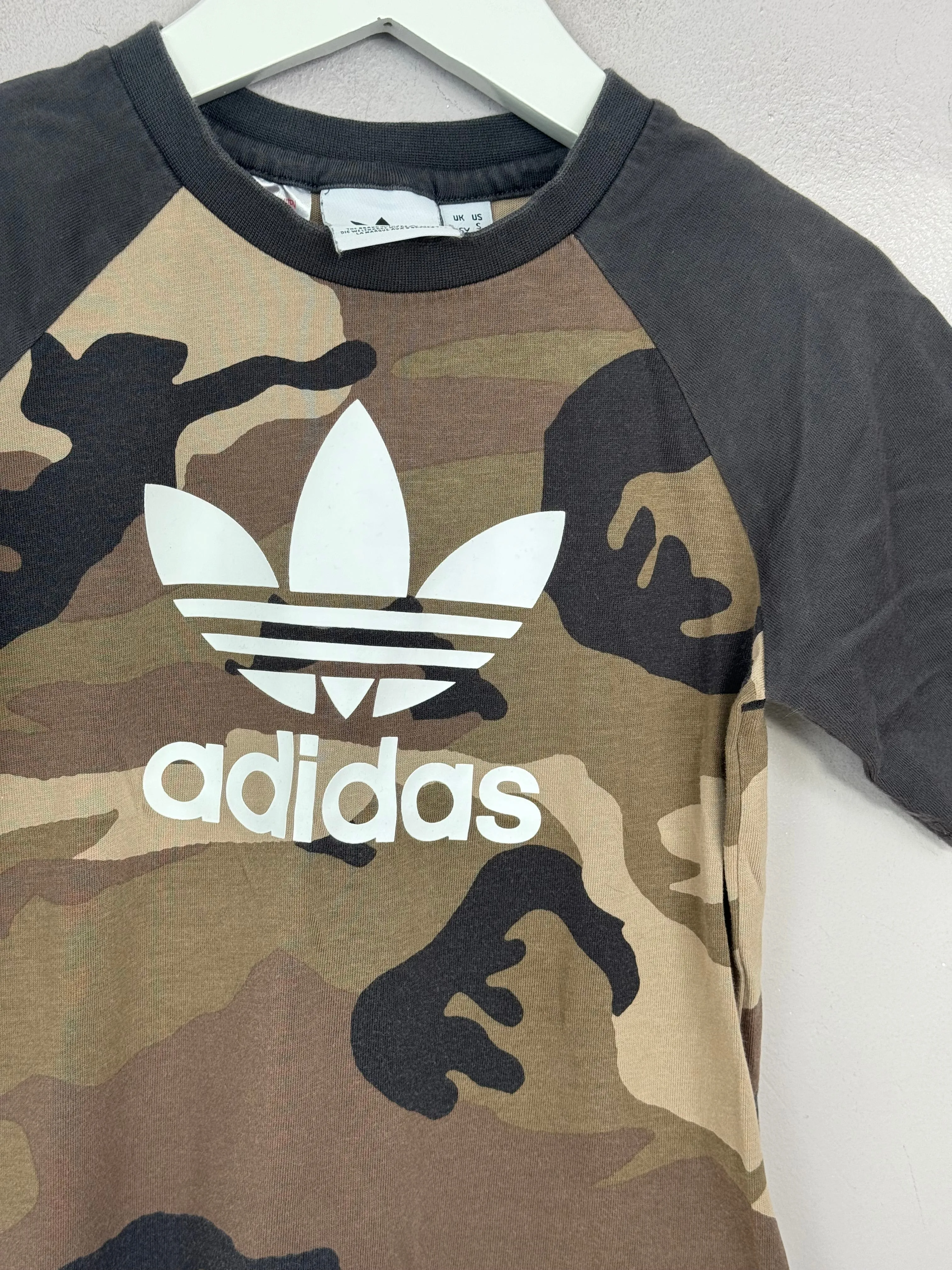 Adidas Camo Raglan T-shirt 4-5y