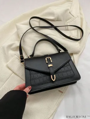 BagForLove - Chic & Compact Ladies Fashion Flap Handbag - Elegant PU Small Square Bag
