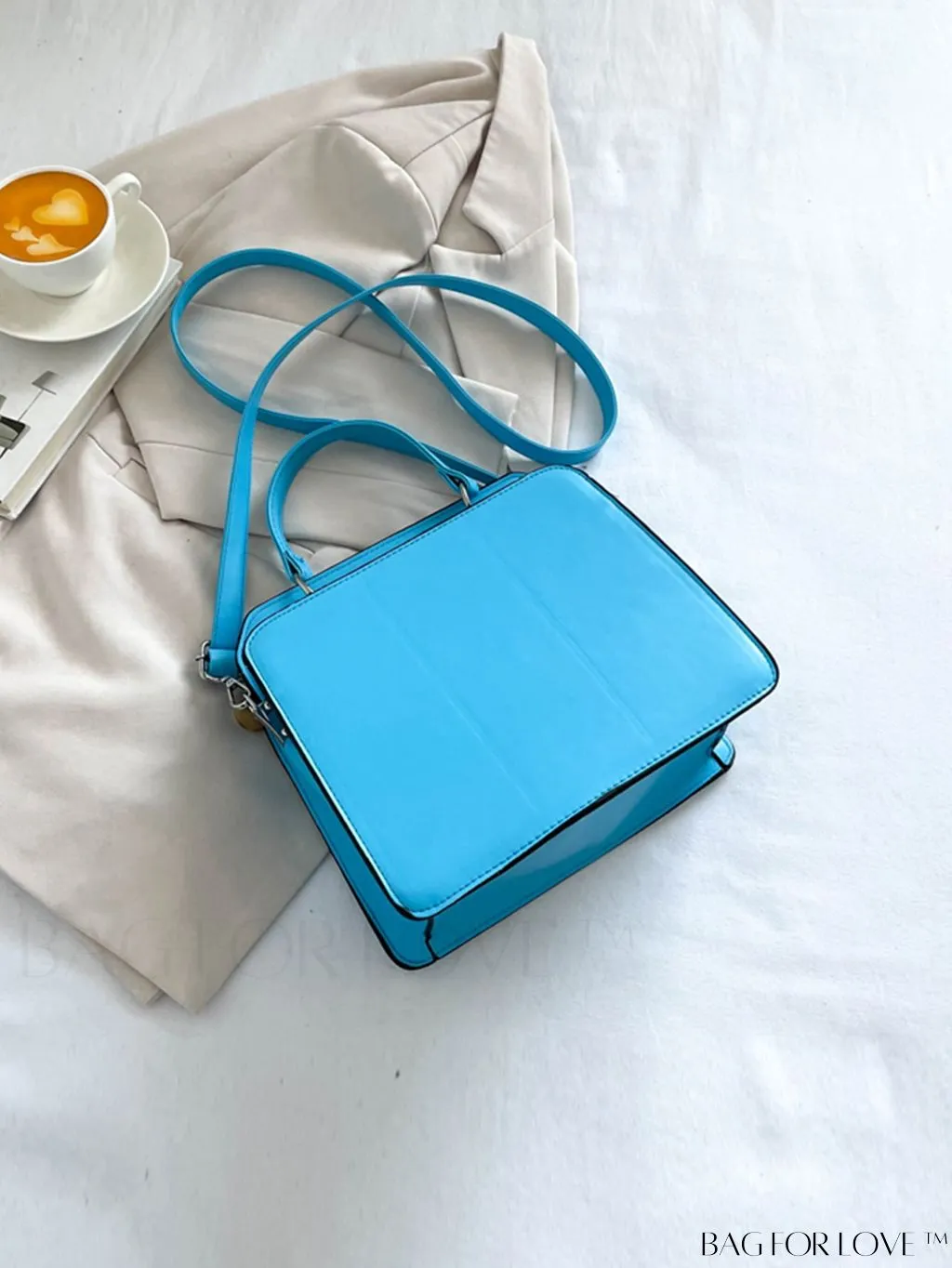 BagForLove - Chic Crown Pattern Handbag with Adjustable Strap - A Stylish Must-Have!
