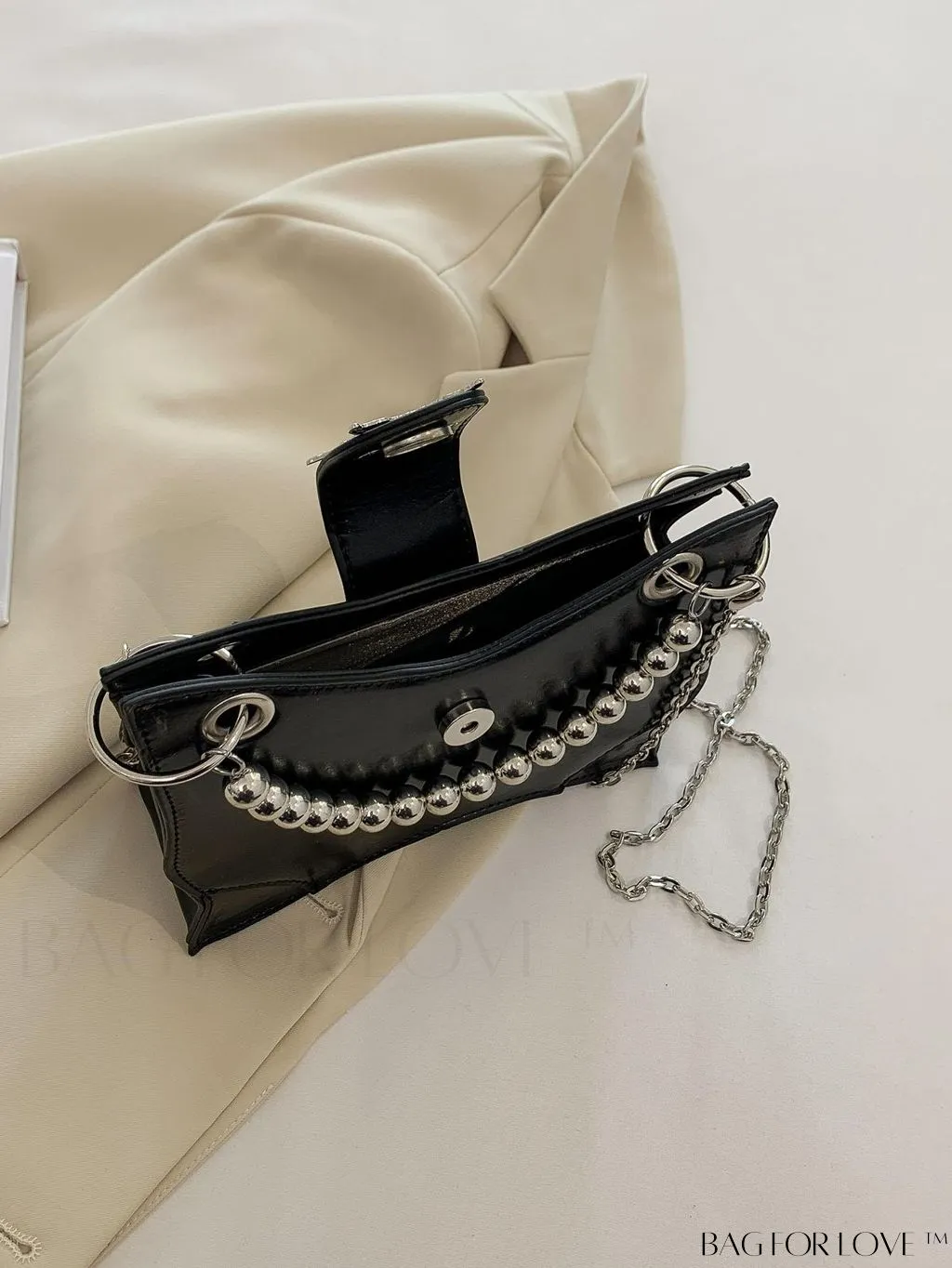BagForLove - Chic Mini Butterfly Fashion Handbag with Metal Chain Strap