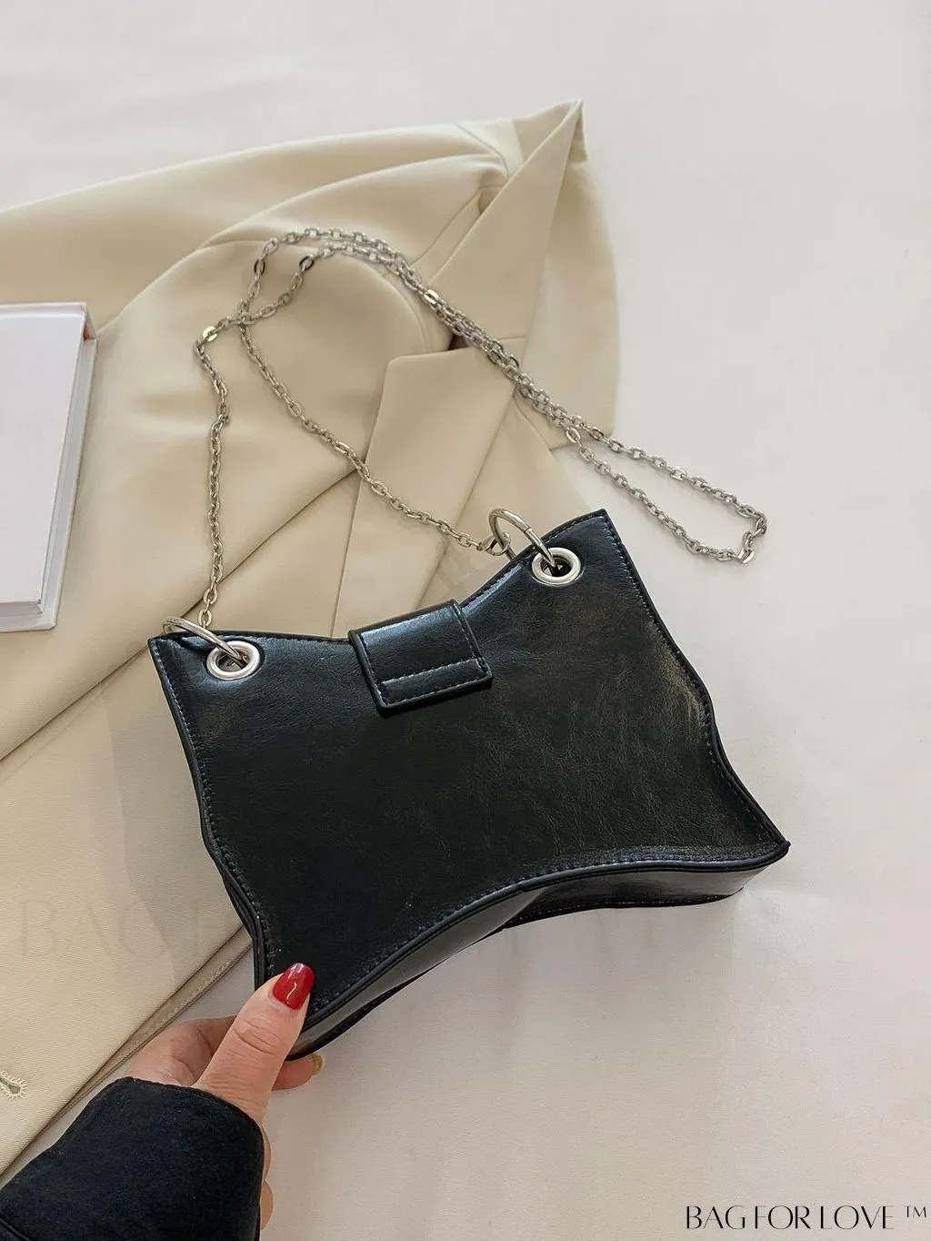 BagForLove - Chic Mini Butterfly Fashion Handbag with Metal Chain Strap
