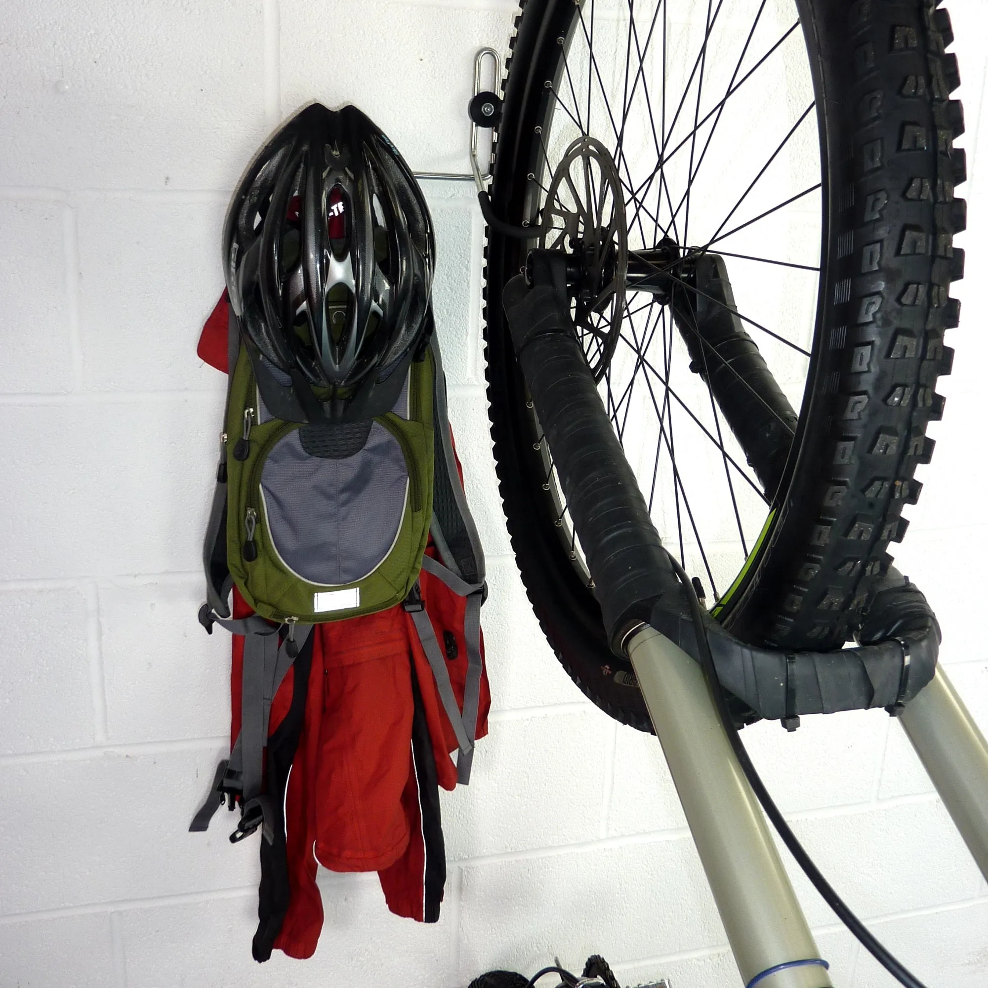 Bike hanger for 1 bike plus helmet, backpack and coat