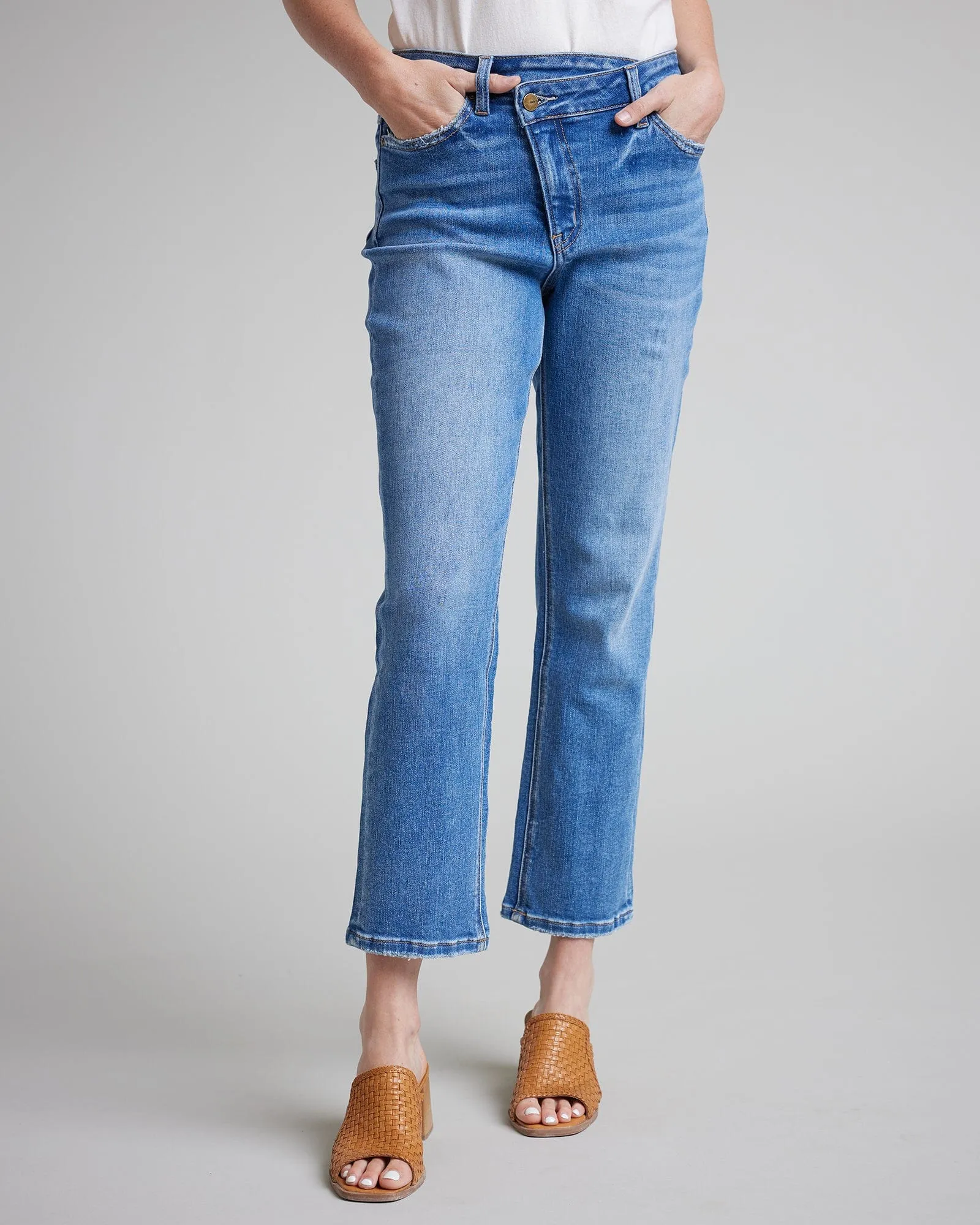 Boyfriend Criss Cross Crop