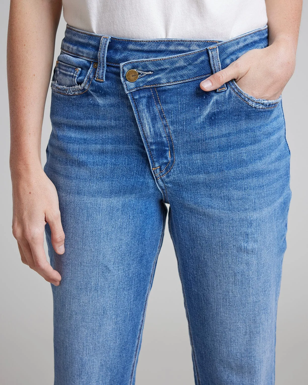 Boyfriend Criss Cross Crop
