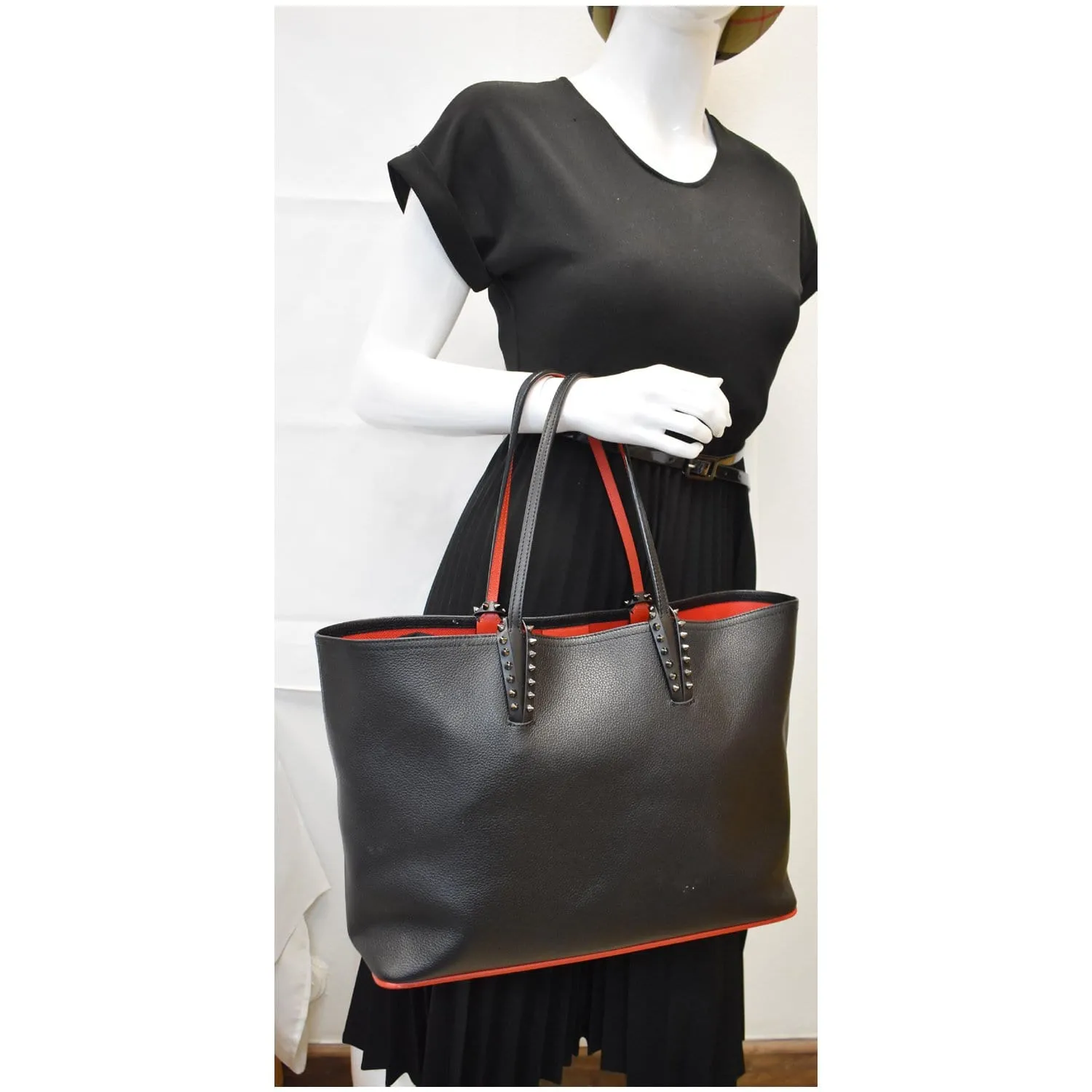 CHRISTIAN LOUBOUTIN Cabata Studded Leather Tote Bag Black