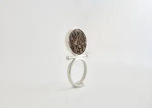 Conversation starter Mughal 'asharfi' ring cum pendant