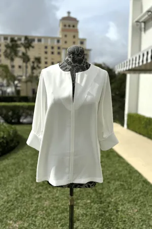 Emmelle 3/4 Sleeve Luxurious Crepe V-Neck Tunic in Pearl