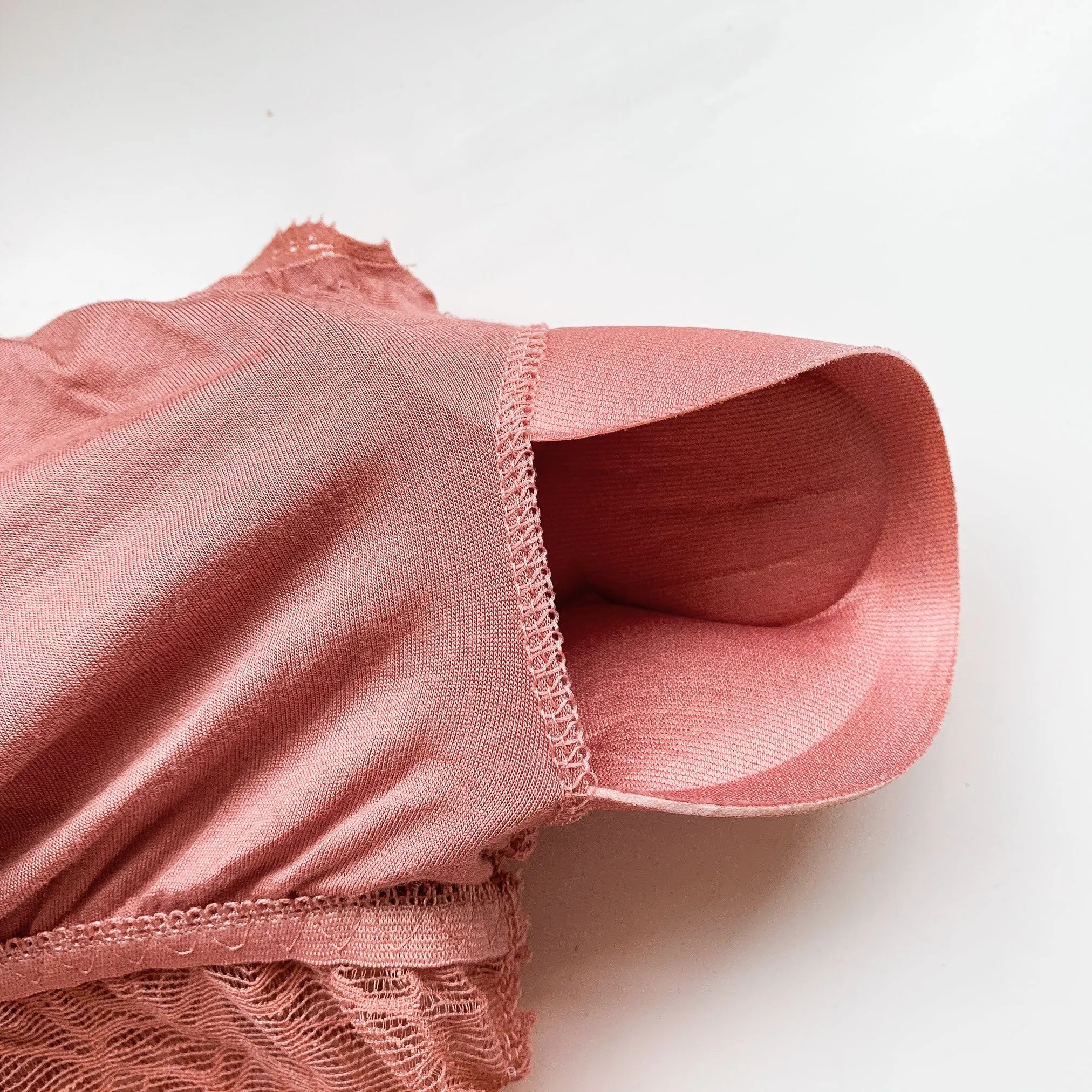 Essential Chic Sexy-Back Midi Bralette in Peach