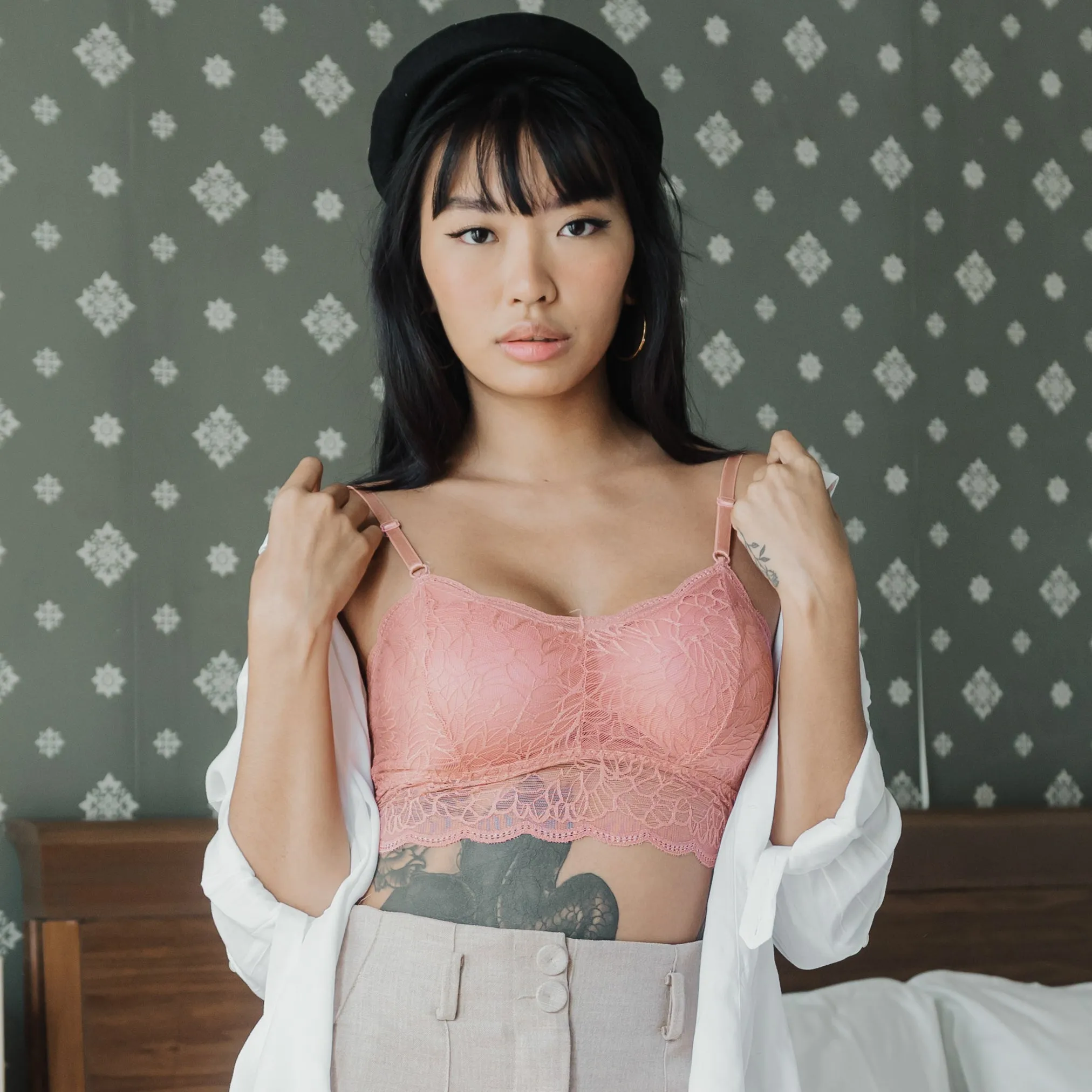 Essential Chic Sexy-Back Midi Bralette in Peach