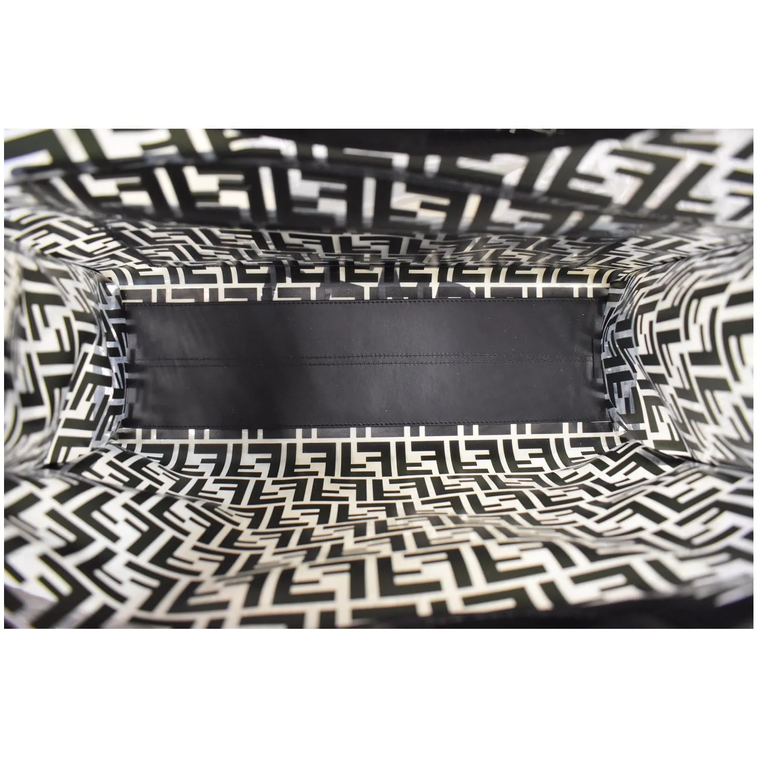 FENDI Runaway Shopper Medium TPU FF Leather Tote Bag Black