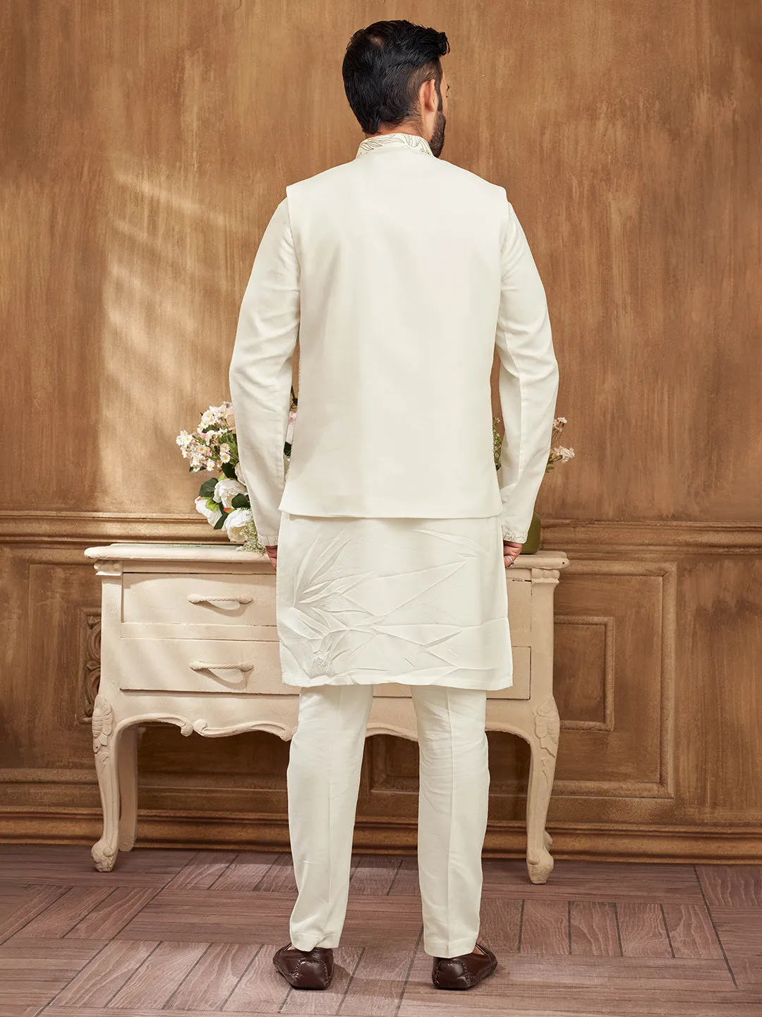 Festive Attire  Cream Kurta Set with Luxurious Gold Embroidery