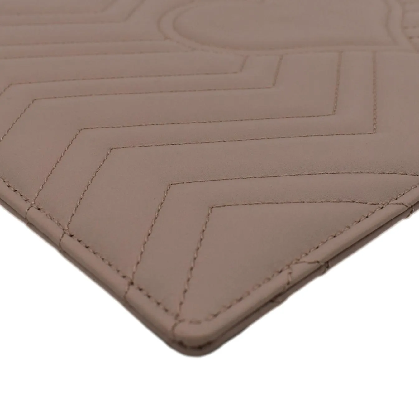 GUCCI GG Marmont Quilted Leather Zip Pouch Bag Pink 476440