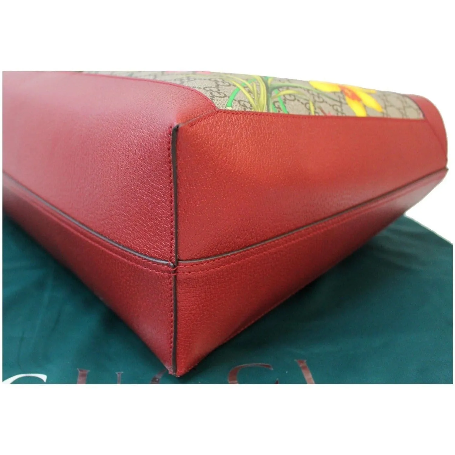 GUCCI Ophidia GG Flora Medium Tote Bag Red 547947