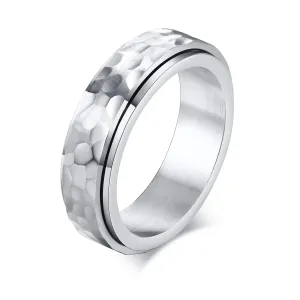 Hammered Spin Ring