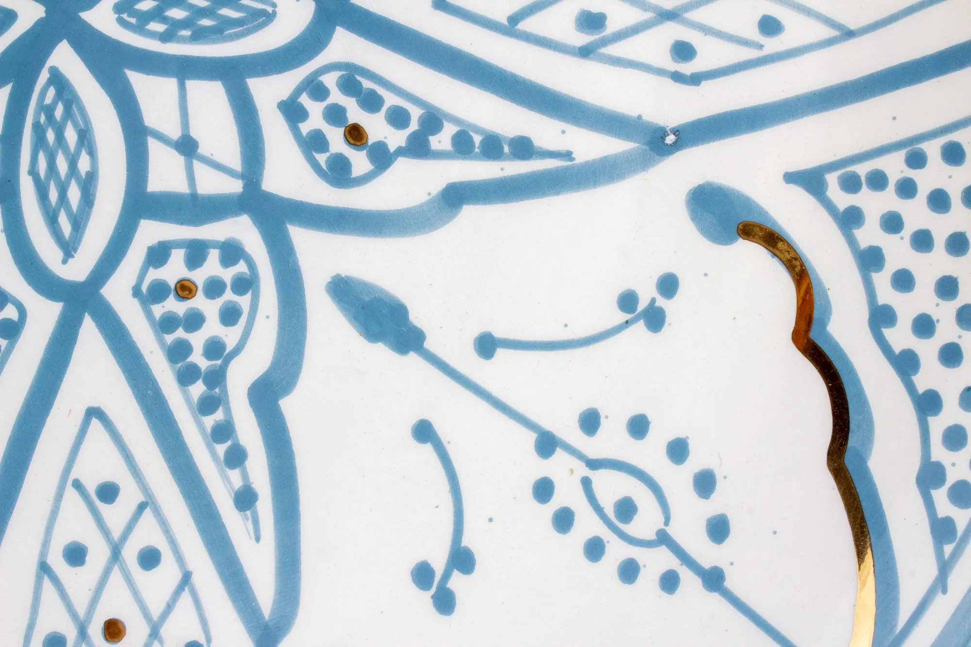 Handmade Zwak Pattern Glazed Moroccan Platter with 12K Gold | More Colors Available