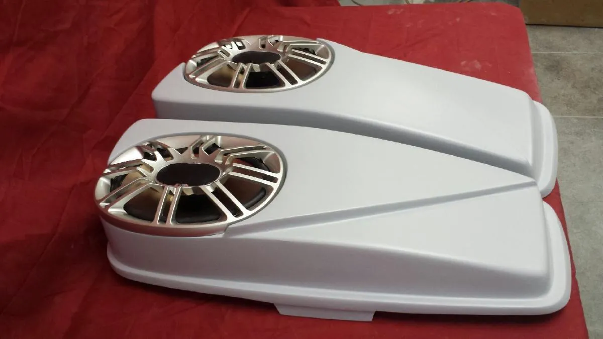 Harley 2014 - 2018  Model Saddlebag Speaker Lids Harley Touring Stretched / Extended 6 x 9