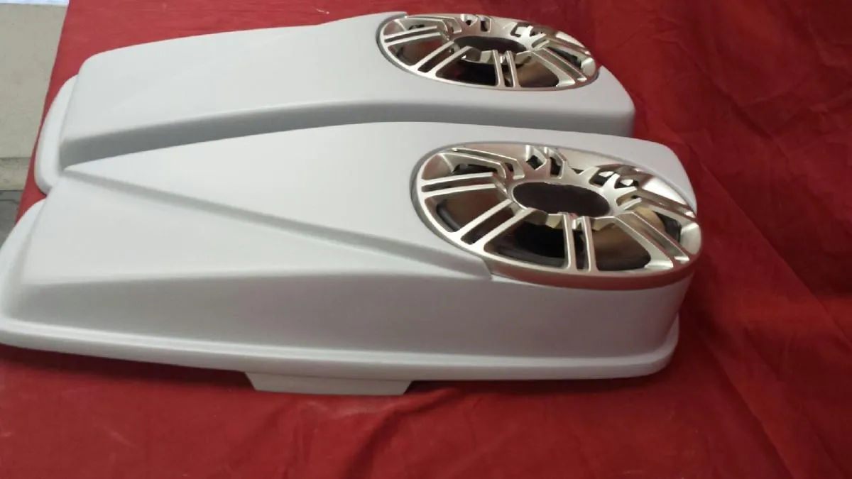 Harley 2014 - 2018  Model Saddlebag Speaker Lids Harley Touring Stretched / Extended 6 x 9
