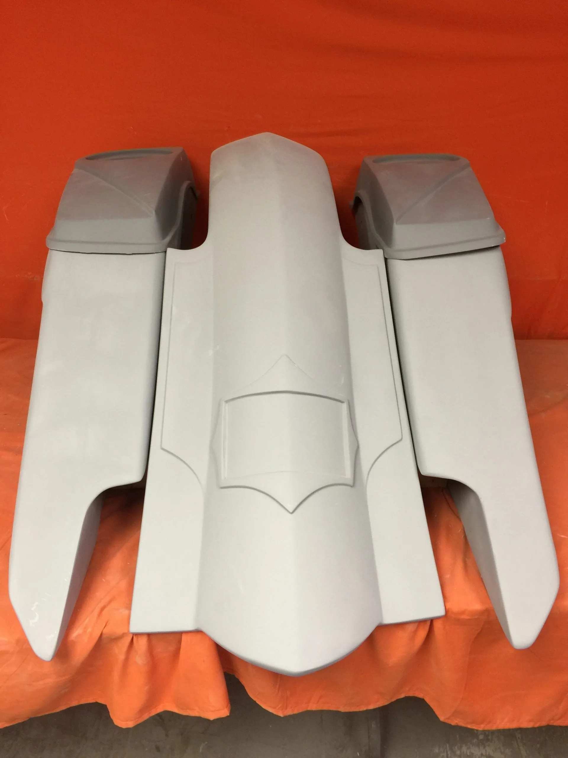 Harley Davidson 6" Trendsetter Extended Saddlebag Fender Kit Dual Cut Outs 6 x 9 Speaker Lids / 2014 - 2023