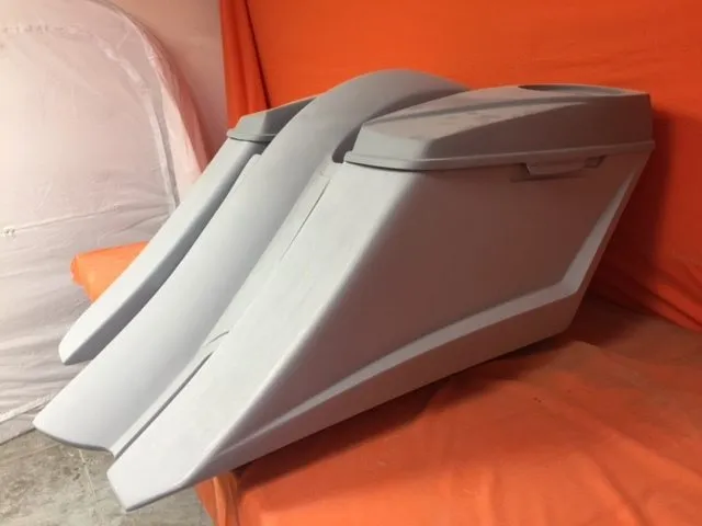 Harley Davidson 6" Trendsetter Extended Saddlebag Fender Kit - No Cut Outs   6.5" Speaker Lids / 2014 - 2018
