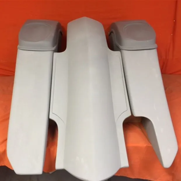 Harley Davidson 6" Trendsetter Extended Saddlebag Fender Kit - Right Side Cut Out   Dual 6 x 9 Speaker Lids / 2014 - 2018