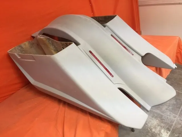 Harley Davidson 6" Trendsetter Extended Saddlebag LED Fender Kit - Right Side Cut Out / 2014 - 2018