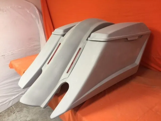 Harley Davidson 6" Trendsetter Extended Saddlebag LED Fender Kit - Right Side Cut Out   Lids / 2014 - 2018
