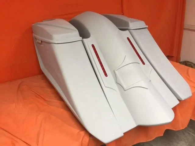 Harley Davidson 6" Trendsetter Extended Saddlebag LED Recess Plate Fender Kit - No Cut Outs   6 x 9 Speaker Lids / 2014 - 2018