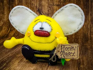 Honey Pleez Bumble Bee Primitive