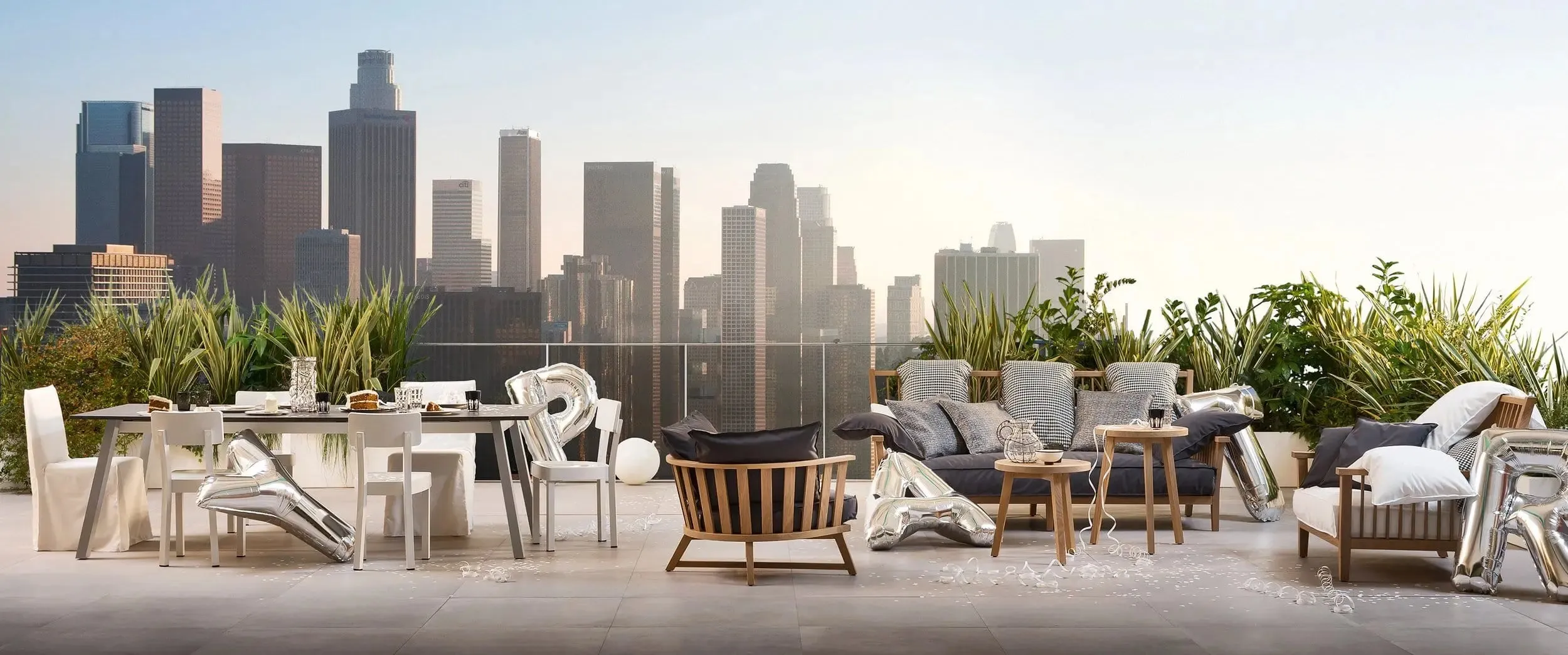 InOut 742 Side Table