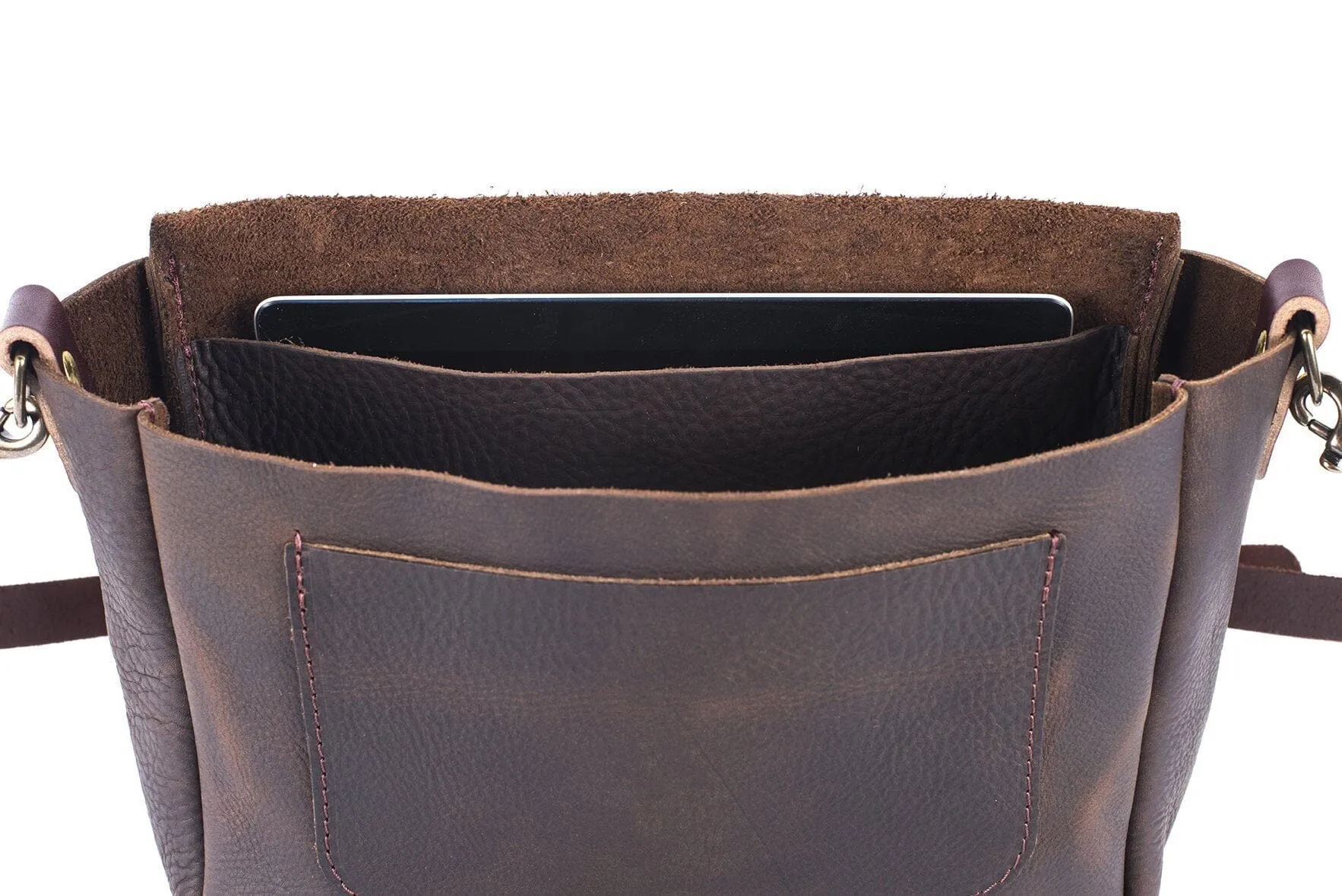 KINDLE LEATHER SATCHEL - GRAPE BISON