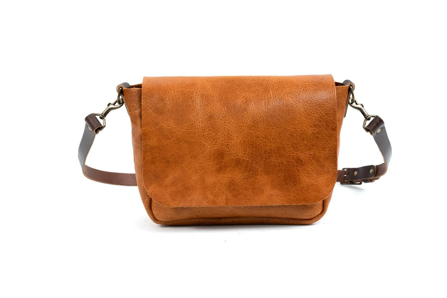 KINDLE LEATHER SATCHEL - PEANUT BISON