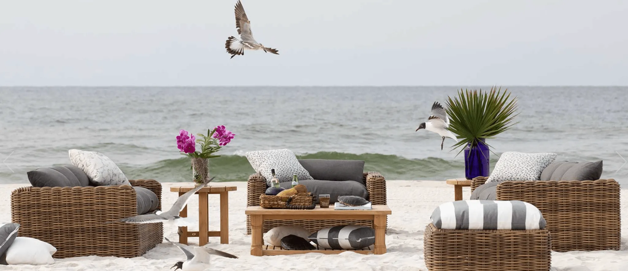 Kona Outdoor Wicker Sofa - Slate Gray