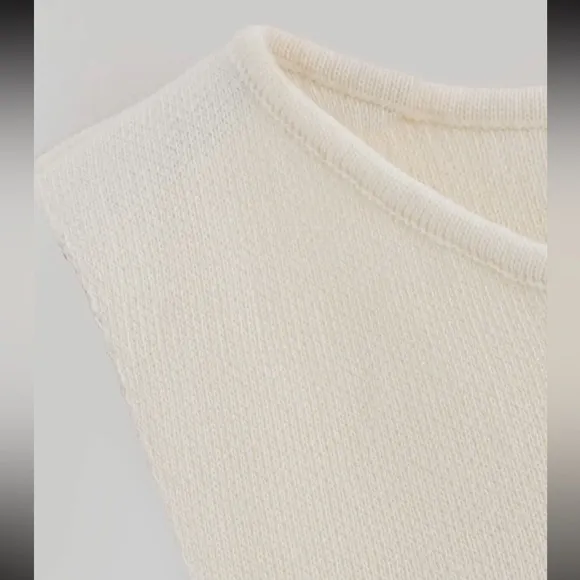 LD-08 Chic White Button-Down vest