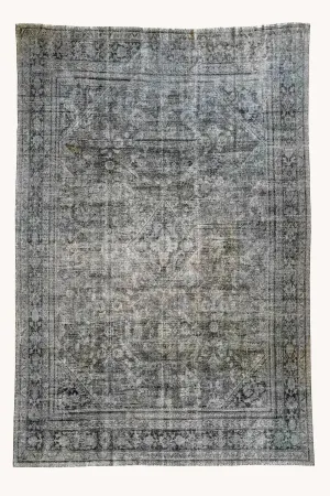 Lohman | 9'10" x 12'11