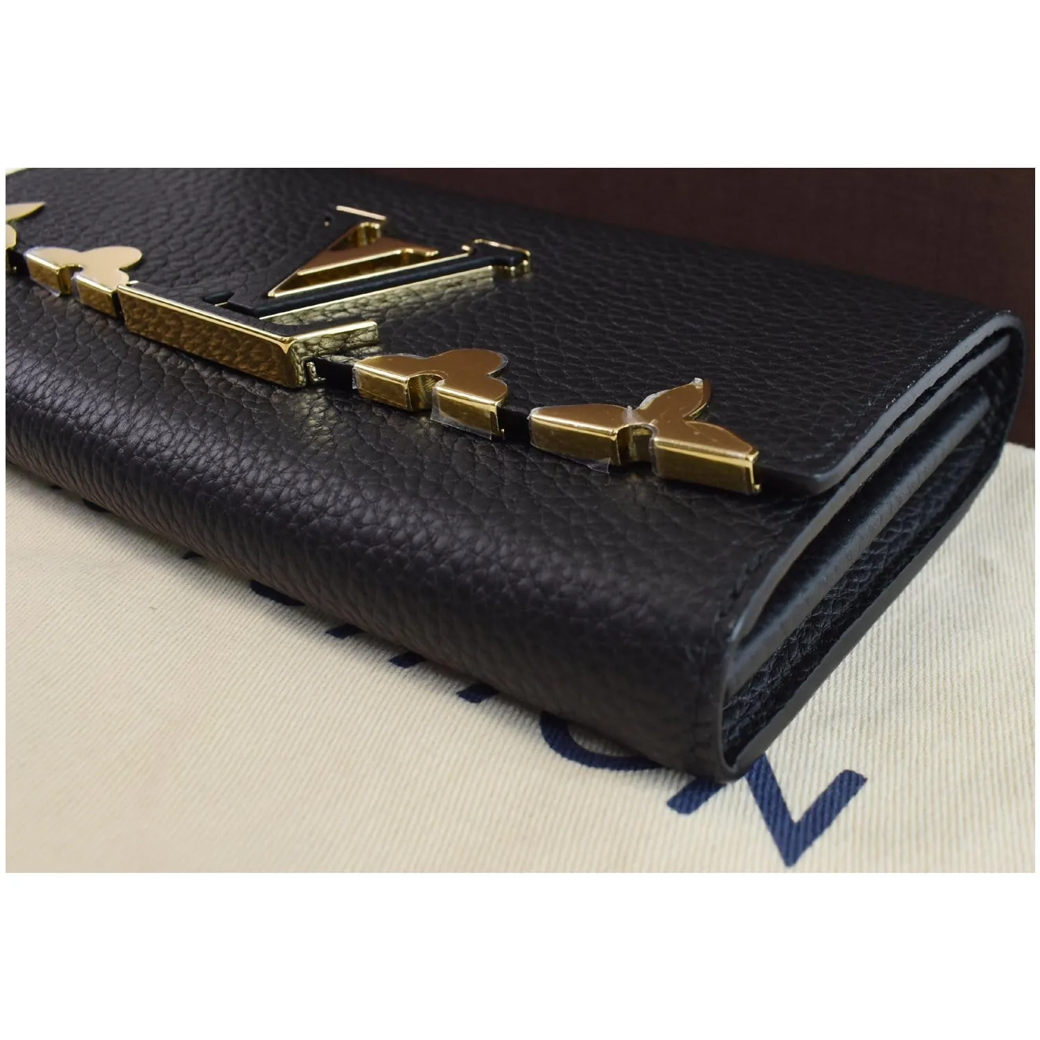 LOUIS VUITTON Capucines Crown Flowers Taurillon Wallet Black