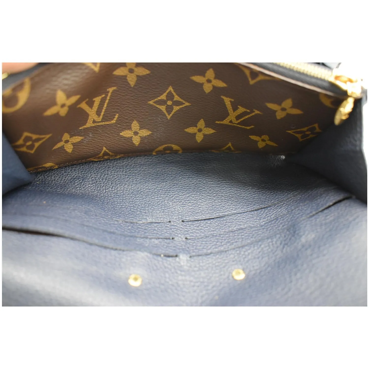 LOUIS VUITTON Pallas Monogram Canvas Pallas Wallet Black