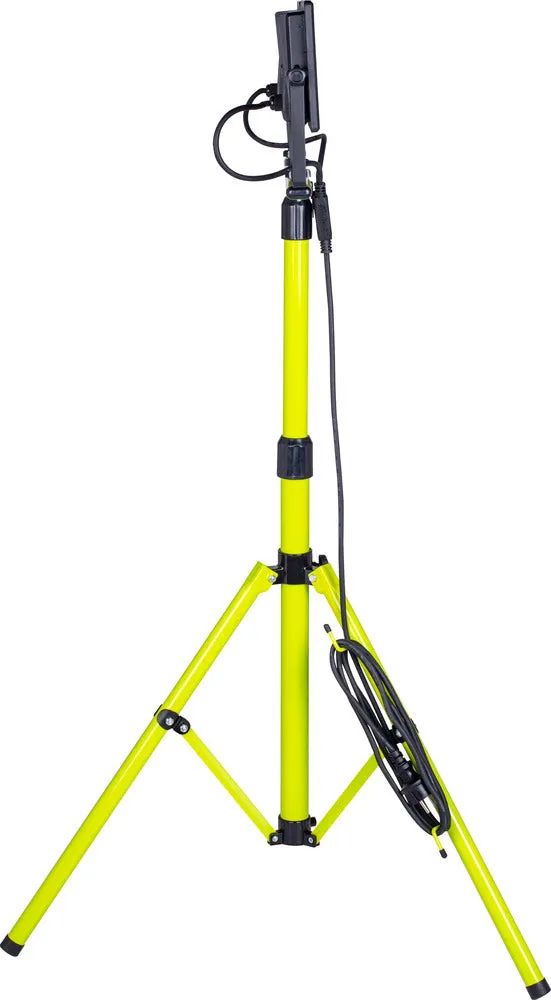 Luceco EFLDTT20B50 Eco Tripod  Black Twin 1600lm 2x20W 5000K - UK Plug