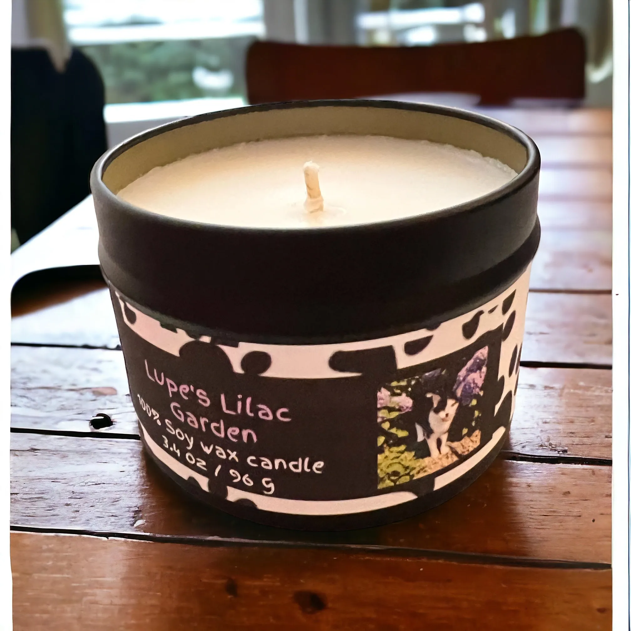 Lupe's Lilac Garden - Small Tin Soy Candle - Fresh Lilac Scent