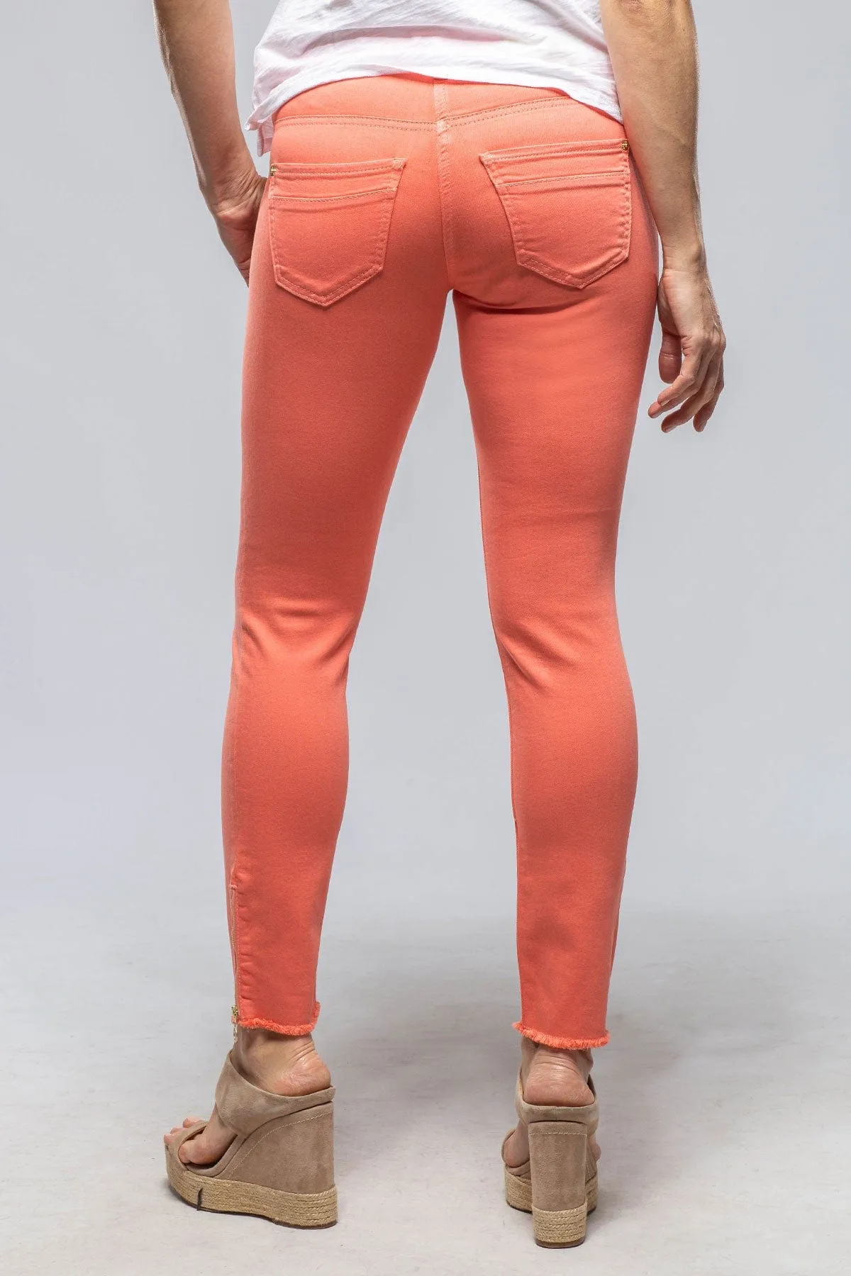 MAC Rich Slim Chic in Papaya Orange