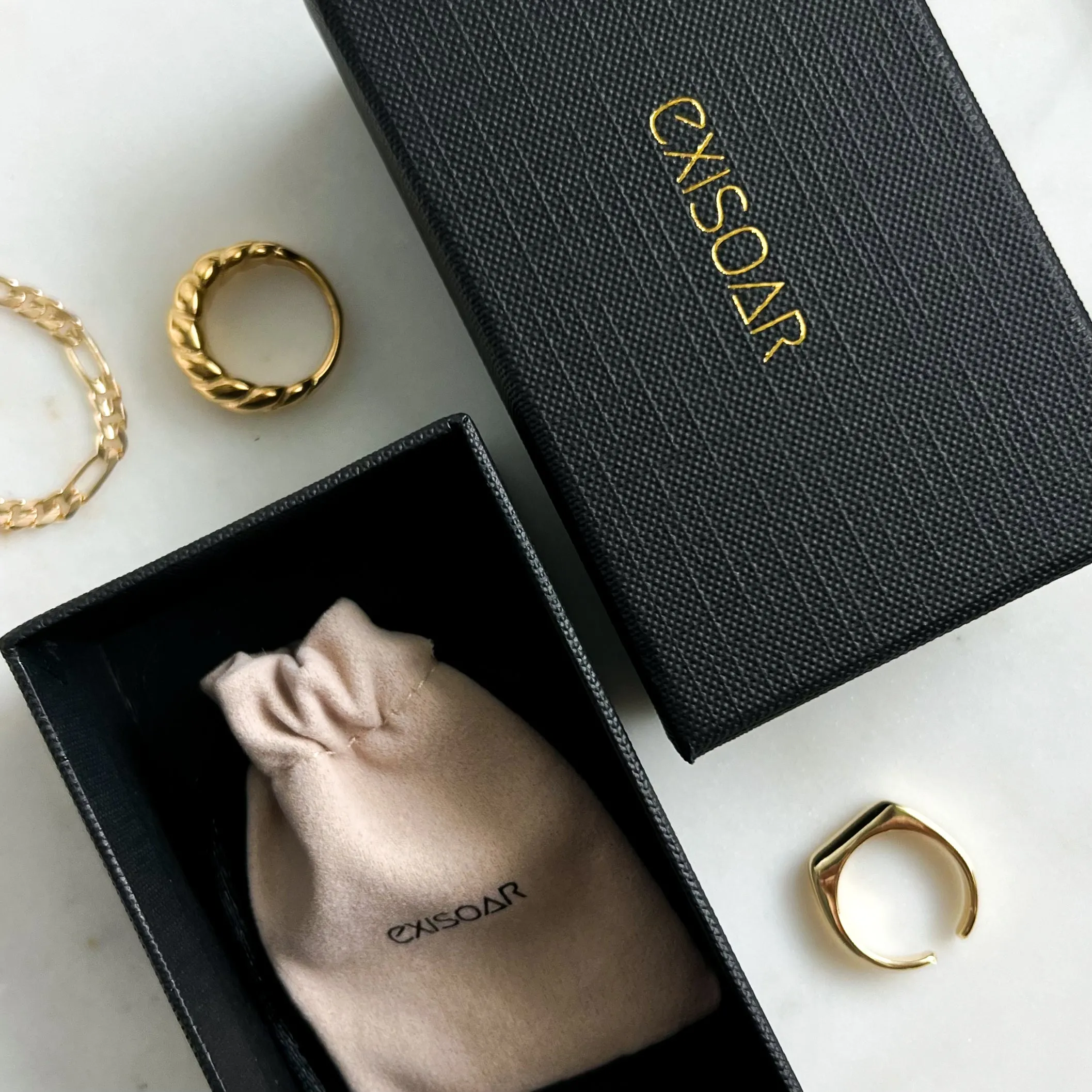 Minimal Croissant Hoops