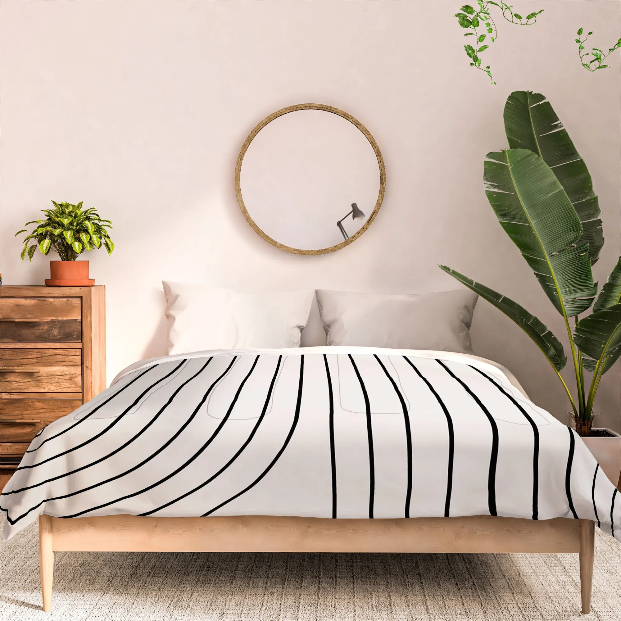 MINIMAL LINE CURVATURE WHITE DUVET / COMFORTER