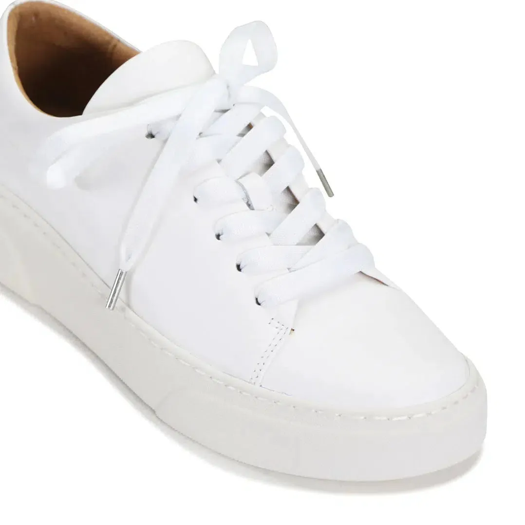 MINIMAL SNEAKER