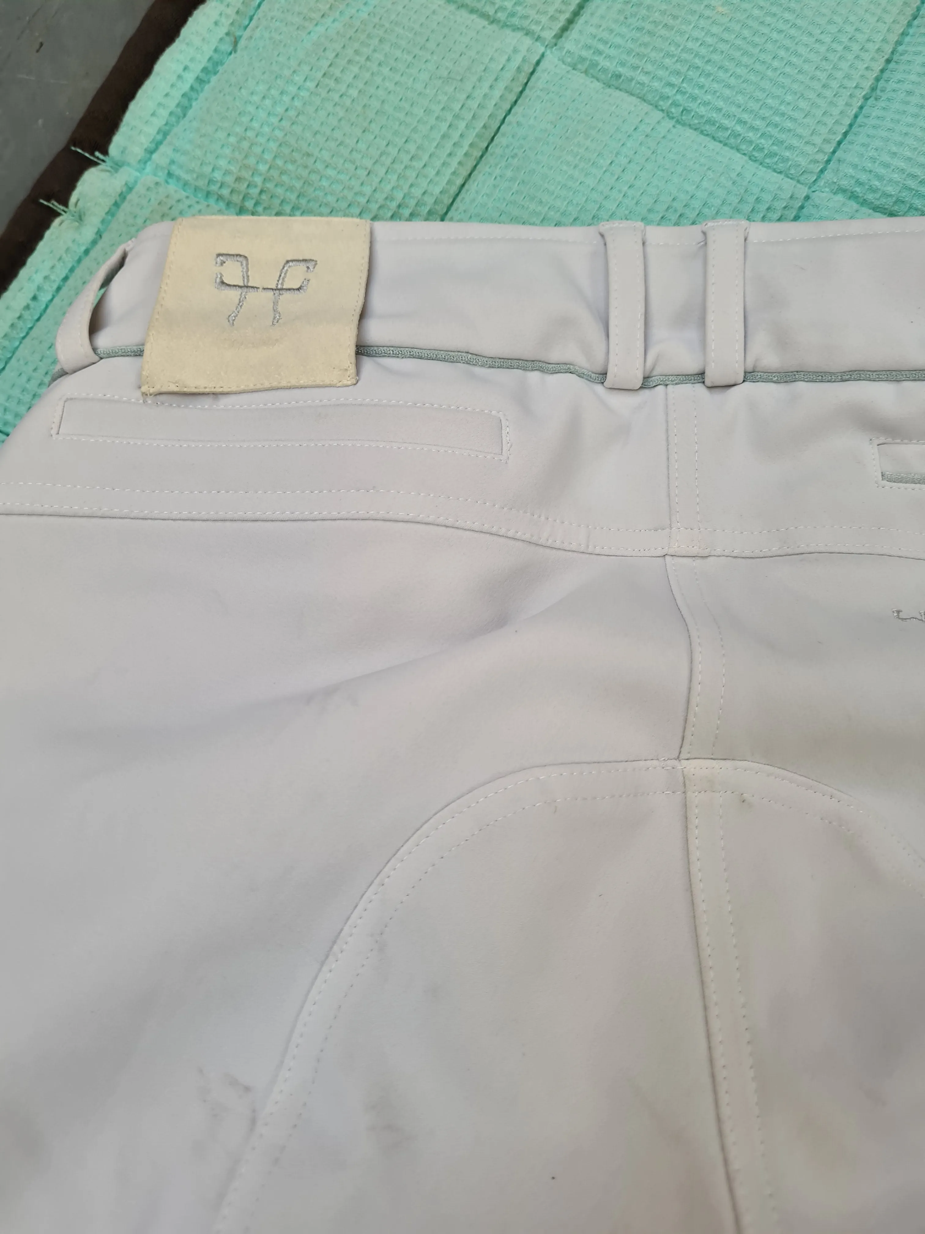 New Horse Pilot cream competition Jodhpurs FREE POSTAGE☆