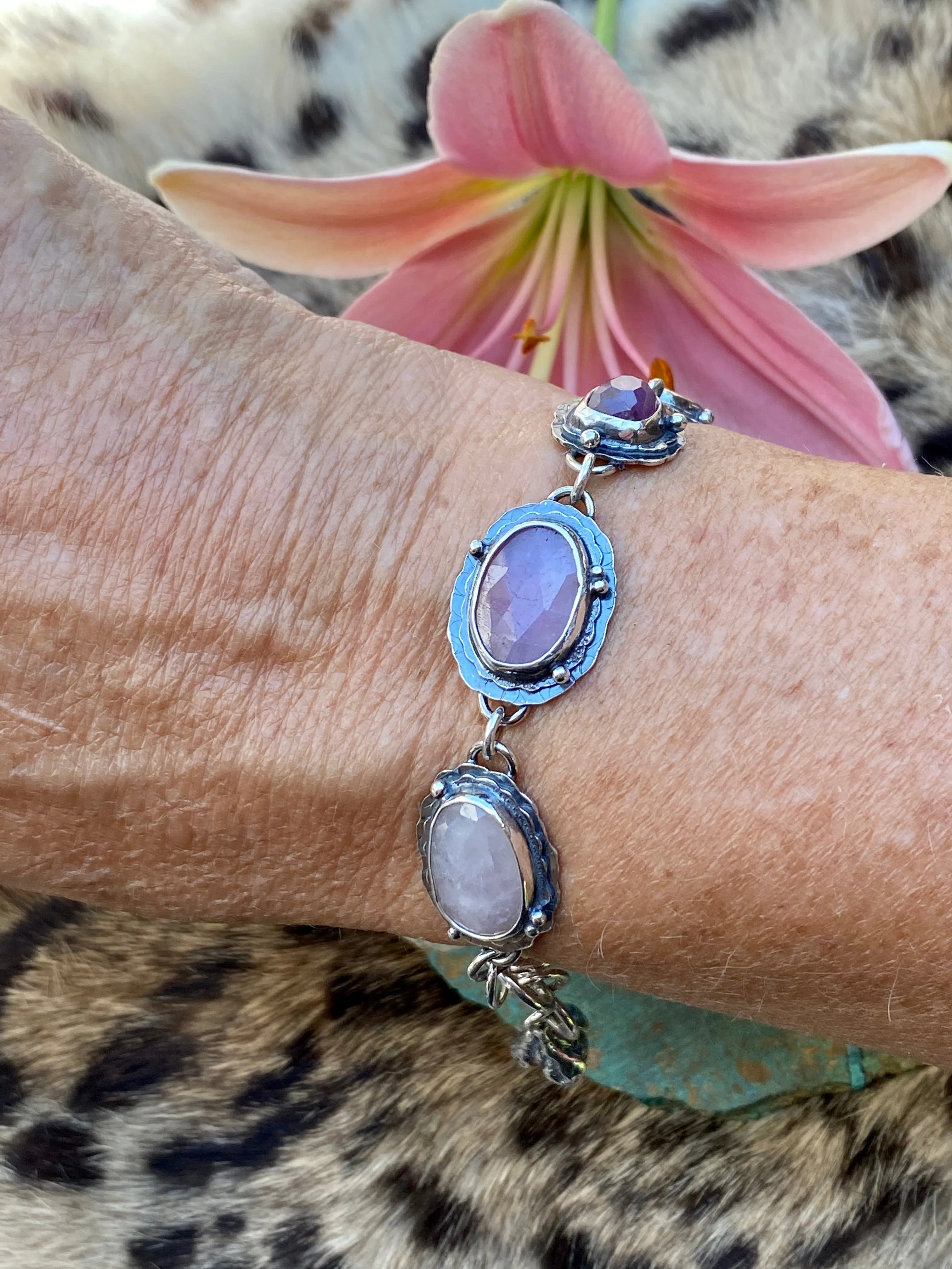 Ombré Poppy morganite, sapphire and ruby bracelet