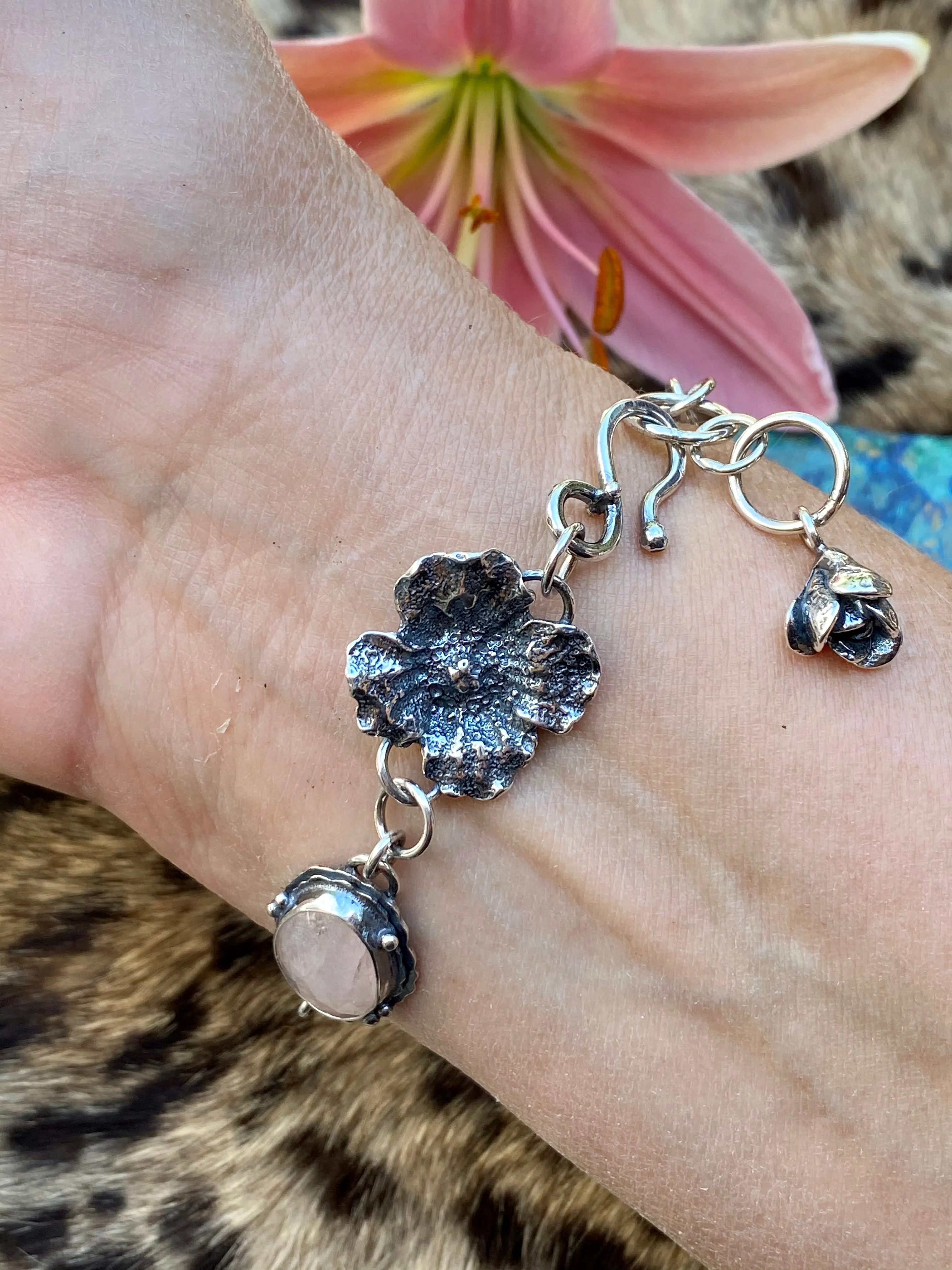 Ombré Poppy morganite, sapphire and ruby bracelet