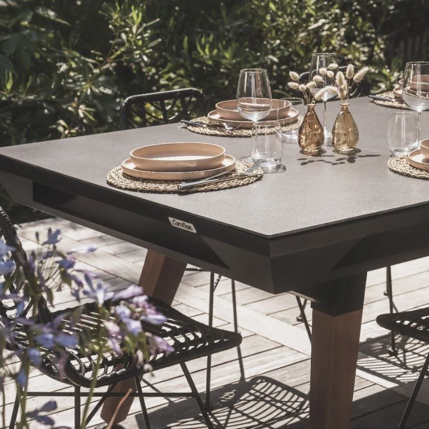 Origin In & Outdoor Dining Pool Table